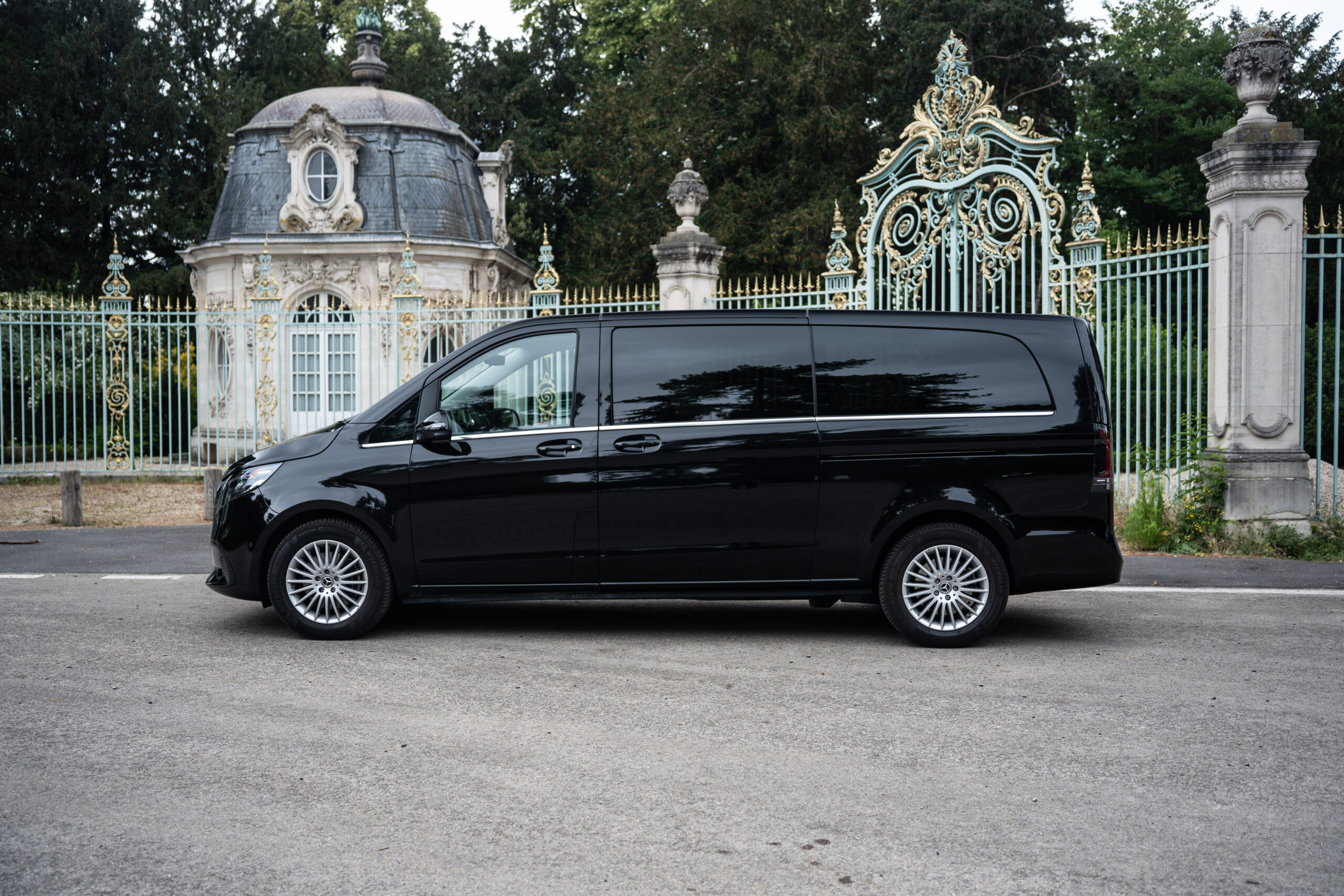 Van Mercedes Classe V 7 places VTC Plaisance-du-Touch — Urban Prestige transport groupe